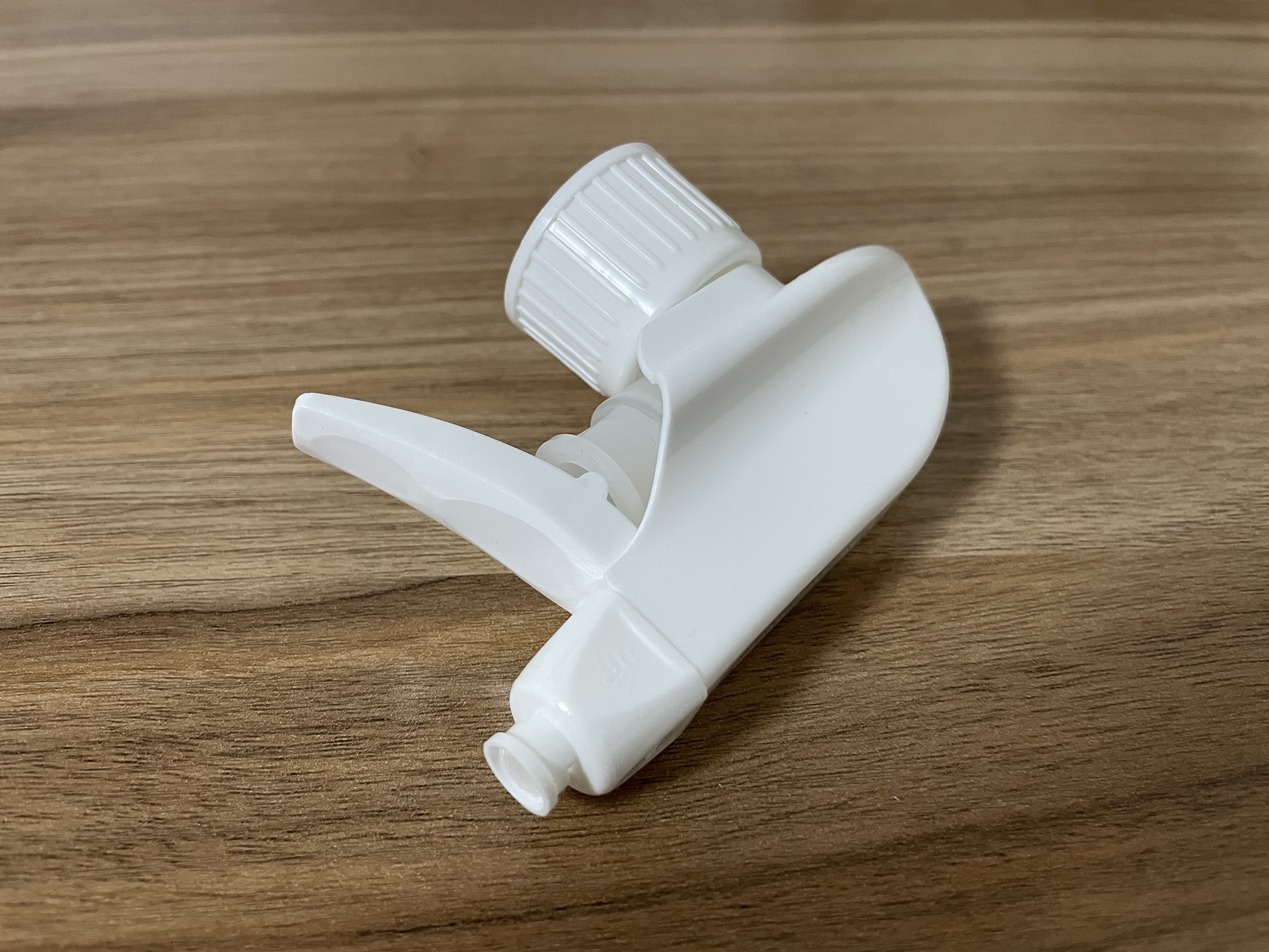 28/400 Trigger Spray Plastic Foam Spray 