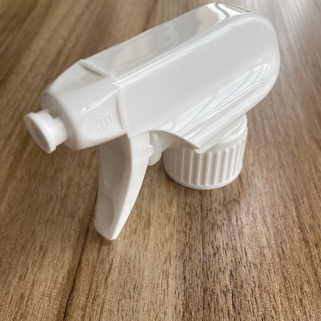 28/400 Trigger Spray Plastic Foam Spray 